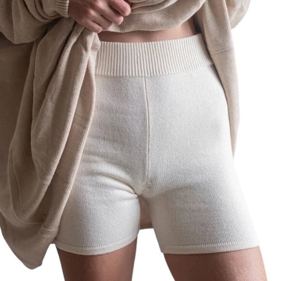 Avy & Co. Womens High-Rise Knit Cotton Shorts Elastic Waist Oversized Fit One Si - Picture 1 of 5